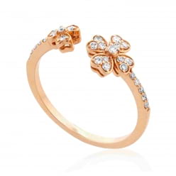 Разомкнутое кольцо с бриллиантовым цветком