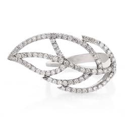 Дизайнерское кольцо в виде бриллиантового листика