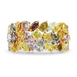 Широкое кольцо с разноцветными бриллиантами разных форм