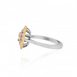 Золотое кольцо с белыми и розовыми бриллиантами