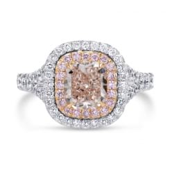 Фронтальный вид кольца с розовым бриллиантом