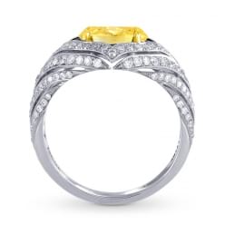 Вид кольца с желты бриллиантом сбоку