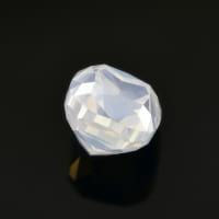 Что такое белый бриллиант?