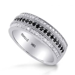 Мужское обручальное кольцо с дорожкой черных бриллиантов