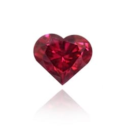 Красный бриллиант Сердце