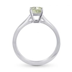 Кольцо со светло-зеленым бриллиантом боковой вид