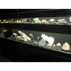 Музейная коллекция минералов