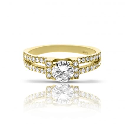 Женское кольцо из желтого золота с бриллиантами
