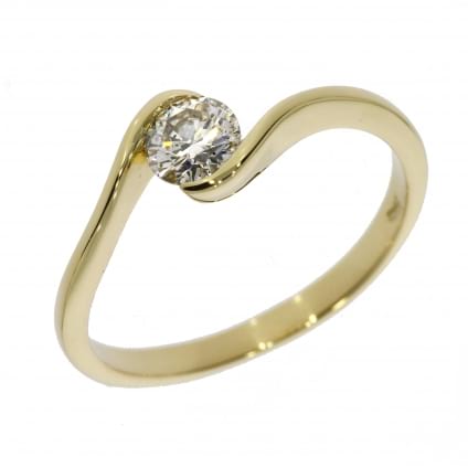 Тонкое кольцо желтое золото с бриллиантом 0.5 карат