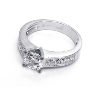 Оправа женского кольца для бриллианта от 0.7 карата